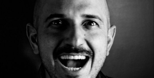 benjamin-seroussi-portrait-photo-noir-et-blanc-art-bridge